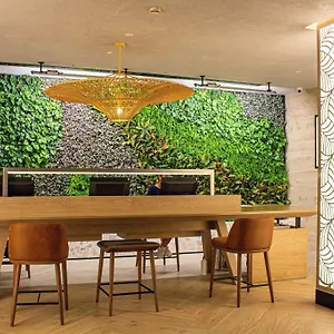 *** Отель Ibis World Trade Centre ОАЭ