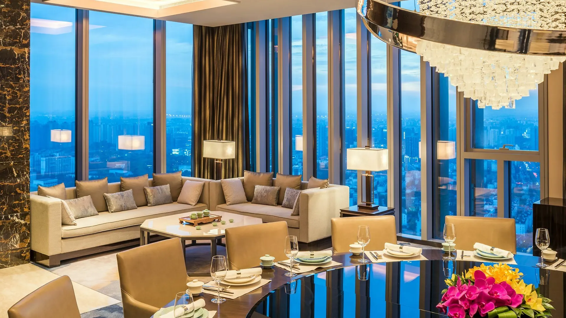 Hyatt Regency Shanghai Global Harbor 5*,